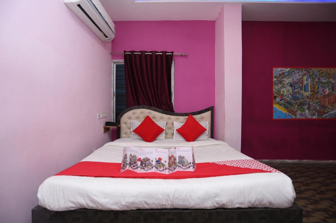 Oyo 14487 Hotel Stay Inn Колката Екстериор снимка